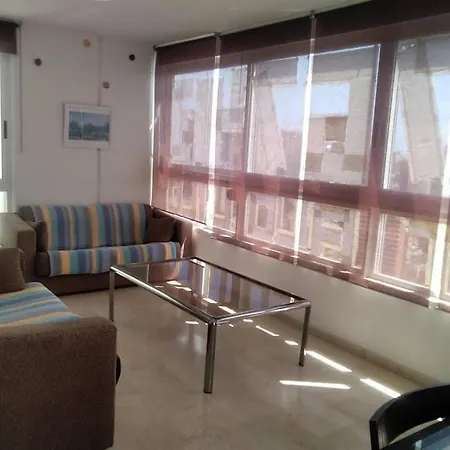 Skyline Gemelos 22 Trg 貝尼多姆